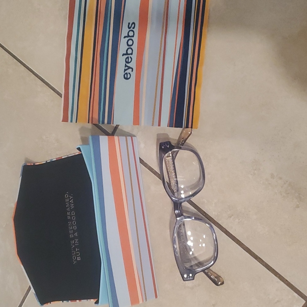 NWOT Eyebobs Biff Blue & Brown Reading Glasses Case & Cloth